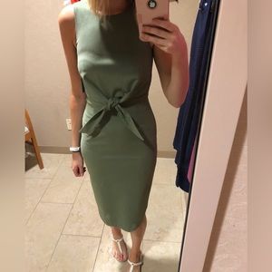 Antonio Melani size 2 dress in green